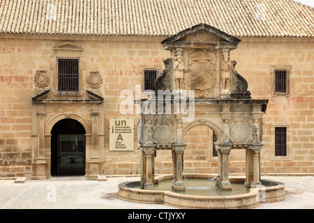 Spanien, Andalusien, Baeza, Plaza de Santa Maria, Stockfoto