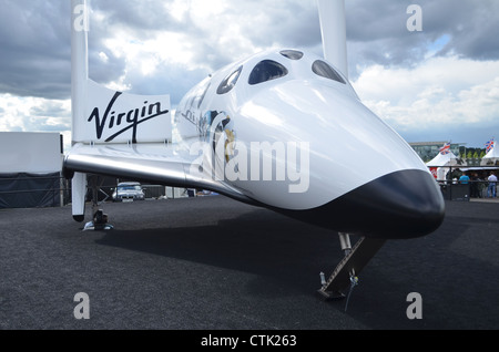 Virgin Galactic Raumschiff zwei Replikat auf dem Display auf der Farnborough International Airshow 2012 Stockfoto