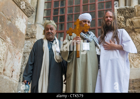 Ägyptische Kopten Pilger besuchen die Kirche des Heiligen Grabes in Jerusalem Israel während Ostern Stockfoto