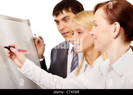Zusammenarbeit mit ihren Schülern am Seminar freundliche Business-coach Stockfoto