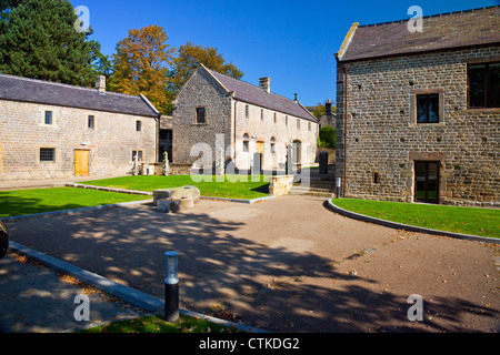 Alte landwirtschaftliche Gebäude umgebaut Hathersage Hall Businesscenter in der Peak District Nationalpark Derbyshire England UK Stockfoto