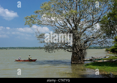 NET Fischer auf See, Sri Lanka Stockfoto