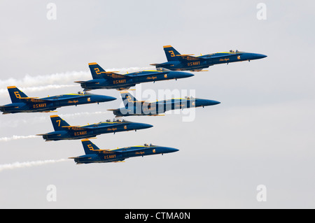 Der blaue Engel Flug Demonstration Squadron in einem Übungsflug bei NAS Pensacola Florida USA Stockfoto