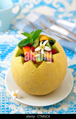Gefüllte Melone mit Azahar (Orangenblüten Duft).  Rezept zur Verfügung. Stockfoto