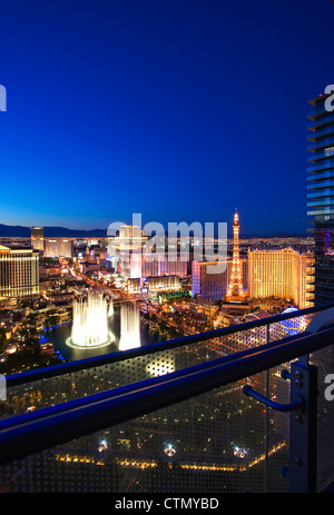 Blick auf Las Vegas Strip von einem Zimmer im The Cosmopolitan. Stockfoto