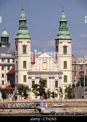 Innere Stadt-Pfarrkirche (Belvárosi Plébániatemplom) in Budapest, Ungarn, Osteuropa Stockfoto