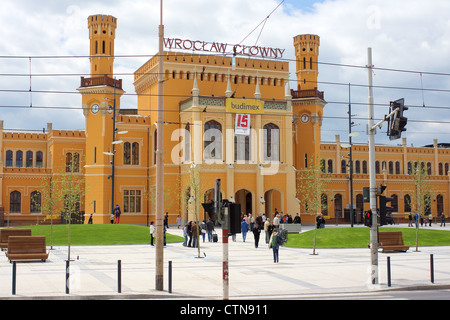 Wroclaw Glowny Bahnhof bald darauf nach Renovierung Stockfoto