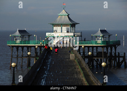 Ein Blick auf Pier Clevedon, Somerset, UK Februar 2010 Stockfoto