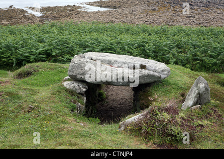 15. C BC prähistorischen gekammert Grab Innisidgen St Mary's Scilly Isles Isles of Scilly Cornwall England Stockfoto