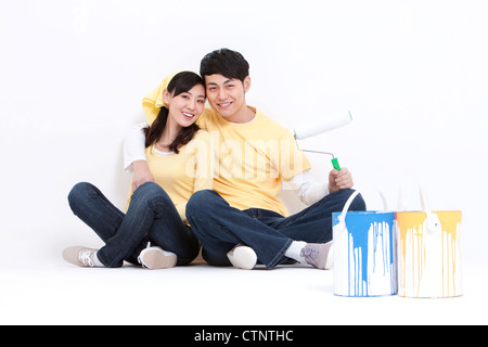 Junges Paar tun Hause DIY Stockfoto