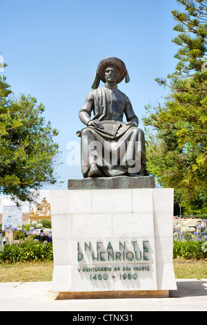 Statue von Prinz Heinrich der Seefahrer im Praça Dom Henrique in Lagos, Algrave - Portugal Stockfoto