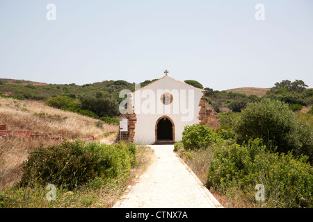 Die Kapelle Nossa Senhora de Guadalupe in Vila de Bispo nahe Lagos - Algarve - Portugal Stockfoto