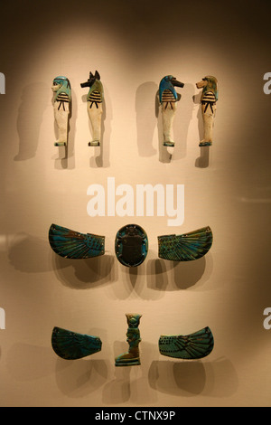 Ägyptische Artefakte in der Gulbenkian Museum Gallery in Lissabon - Portugal Stockfoto