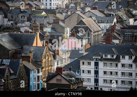 Gesamtansicht der walisischen Küstenort Aberystwyth Ceredigion Wales UK Stockfoto