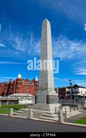 Kriegerdenkmal am Meer in Blackpool Stockfoto