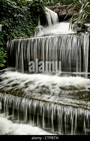 Wasserfall in der San Bernado Hügel, Salta, Argentinien. Stockfoto