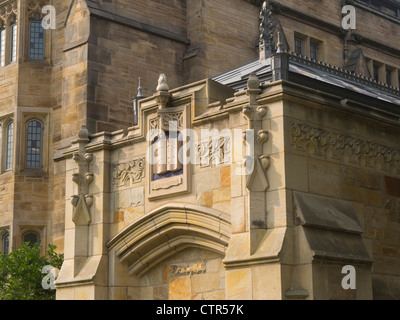 Außenseite des Bass Bibliothek im Yale New-Haven Stockfoto