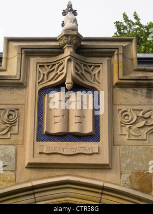 Außenseite des Bass Bibliothek im Yale New-Haven Stockfoto