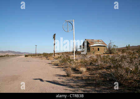 Verlassene Tankstelle auf der Route 66 Stockfoto