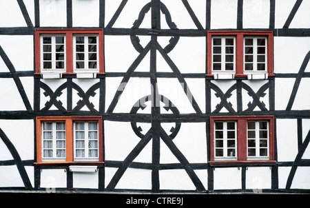 Detail des mittelalterlichen Fachwerkhaus im historischen Dorf von Monschau in der Eifel Region, North Rhine-Westphalia, Deutschland Stockfoto