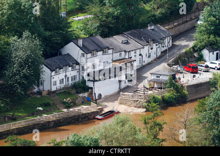 Ye Olde Ferrie Inne, Symonds Yat auf den Fluss Wye. Stockfoto