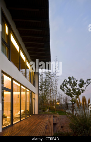 Die Bay Garden befindet sich im Bezirk Qingpu, Shanghai. Der Ort war einst als ein Fischteich von fast 43 Hektar mit einer Stockfoto