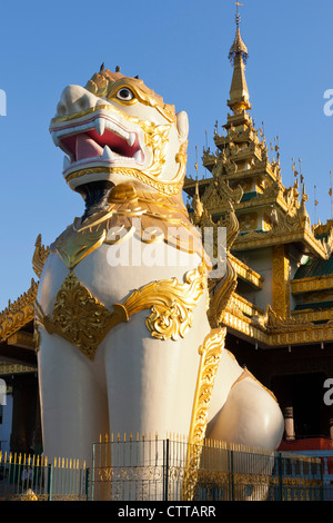 Shwedagon-Pagode Statue, Yangon, Myanmar Stockfoto