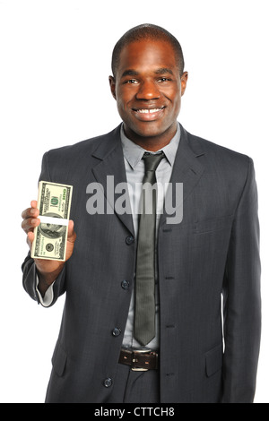 Afrikanische amerikanische Geschäftsmann hält Stapel von hundert-Dollar-Scheine isoliert auf weißem Hintergrund Stockfoto