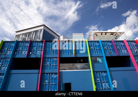 Olympischen Spiele in London 2012 - BBC Fernsehstudios, hergestellt aus alten Seecontainern Stockfoto