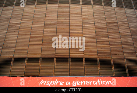 Velodrom im Olympic Park, London (Detail) mit Inspire A Generation slogan Stockfoto