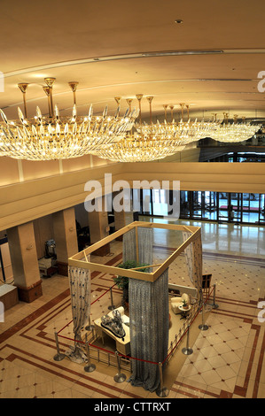 Halle des Keio Plaza Hotels, Shinjuku, Tokio, Japan Stockfoto