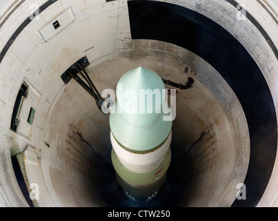 Minuteman II ICBM im Raketensilo in den Minuteman Rakete National Historic Site, in der Nähe von Wand, South Dakota, USA Stockfoto