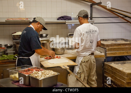 Frank Pepe Pizzeria Napoletana in New Haven CT Stockfoto