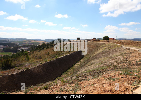 Abwehrkräfte bei Forte de São Vicente, eine der Linien von Torres Vedras, Portugal. Stockfoto