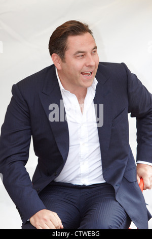 David Walliams (im Bild) gibt einen Vortrag über sein Kinderbuch Gansta Oma an das Roald Dahl Museum in Great Missenden Stockfoto