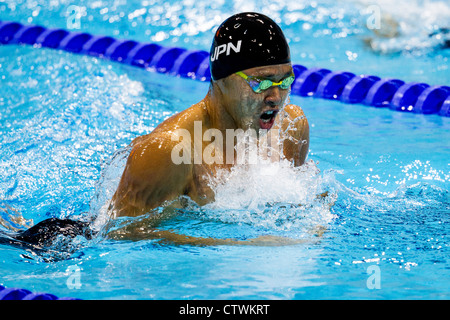 Kosuke Kitajma (JPN) im Wettbewerb der Herren 200m Brustschwimmen Finale bei den Olympischen Sommerspielen 2012 in London Stockfoto