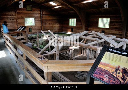 Native Alaskan in Anzeige Wohnung umgebaut. Katmai Nationalpark und Reservat. Alaska, USA. Stockfoto