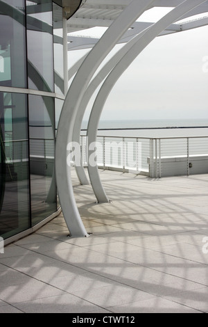 Blick auf Lake Michigan von Discovery World Terrasse in Milwaukee Wisconsin Stockfoto