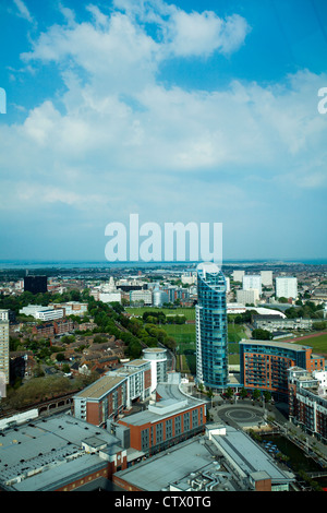 Blick über Portsmouth, England vom Spinnaker Tower, Portsmouth harbour Stockfoto