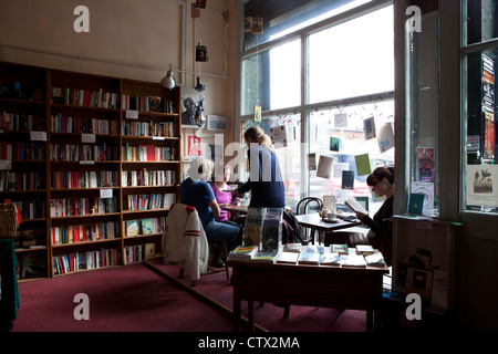 Wicklung der Treppe Buchhandlung Café Dublin Irland Stockfoto