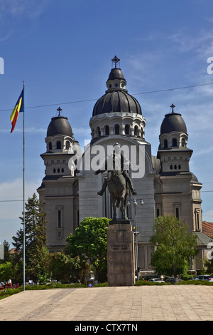 Auf dem Hauptplatz, Himmelfahrt des Herrn orthodoxe Kathedrale, Târgu Südwesten Karpaten Siebenbürgen, Rumänien, Osteuropa, EU Stockfoto