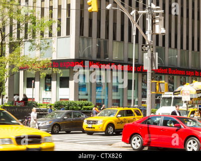fox Square News Zipper in Rockefeller Center, NYC 2012 Stockfoto