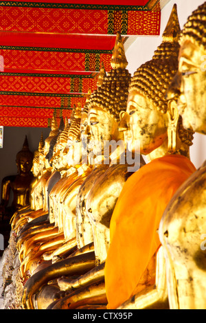 Sitzende Buddha-Statuen, Thailand Stockfoto