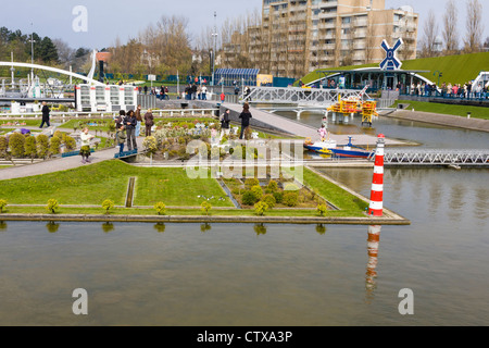 Madurodam, ein ganzes Land im Kleinformat, ist eine der wichtigsten Touristenattraktionen in Den Haag (oder Den Haag), in Südholland, Niederlande. Stockfoto