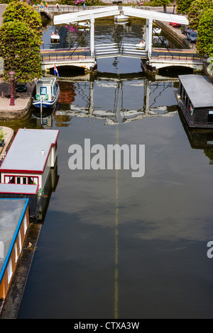 Madurodam, ein ganzes Land im Kleinformat, ist eine der wichtigsten Touristenattraktionen in Den Haag (oder Den Haag), in Südholland, Niederlande. Stockfoto