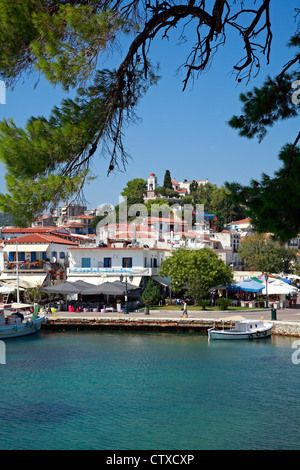 Skiathos Town Hafen Sporaden Ägäis Griechenland EU Europäischen Unon Europa Stockfoto