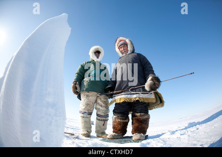 Inuit jagen am Nordpol Stockfoto