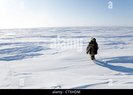 Inuit jagen am Nordpol Stockfoto