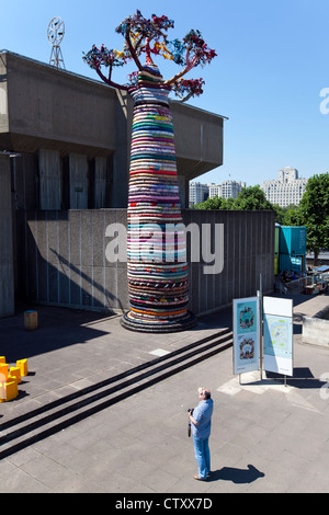 Unter der Baobab, im Rahmen des Festivals der Weltausstellung, Queen Elizabeth Hall Waterloo Brücke Terrasse, Southbank, London. Stockfoto