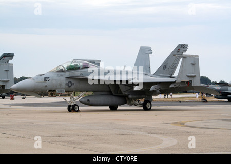 Us navy F/A-18E Super Hornet Kampfjet auf der Paris Air Show, Frankreich Stockfoto